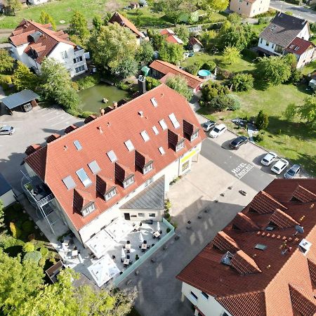 Hotel & Restaurant Zum Hirsch Romhild Extérieur photo