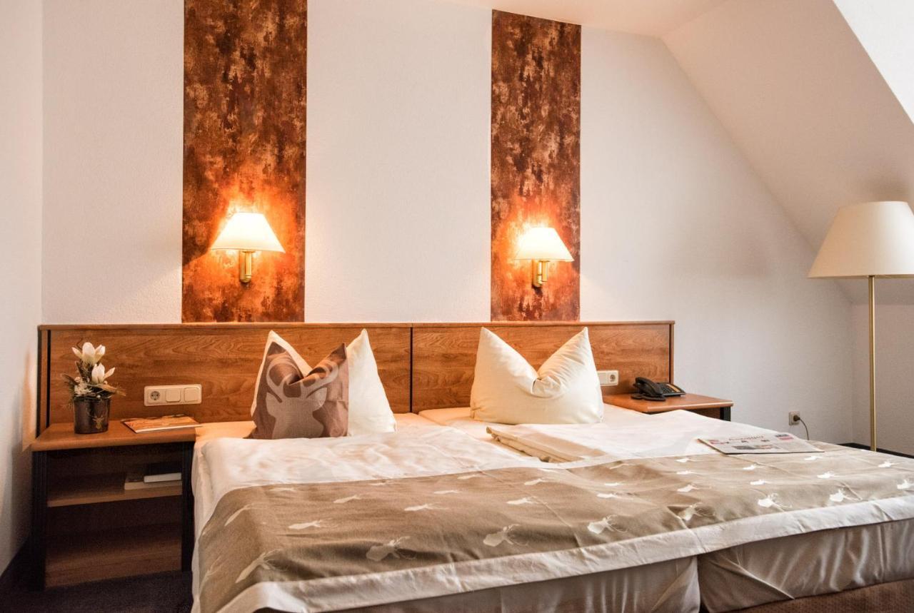 Hotel & Restaurant Zum Hirsch Romhild Extérieur photo